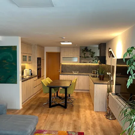 Top Ferienwohnung Bad Urach Exterior foto